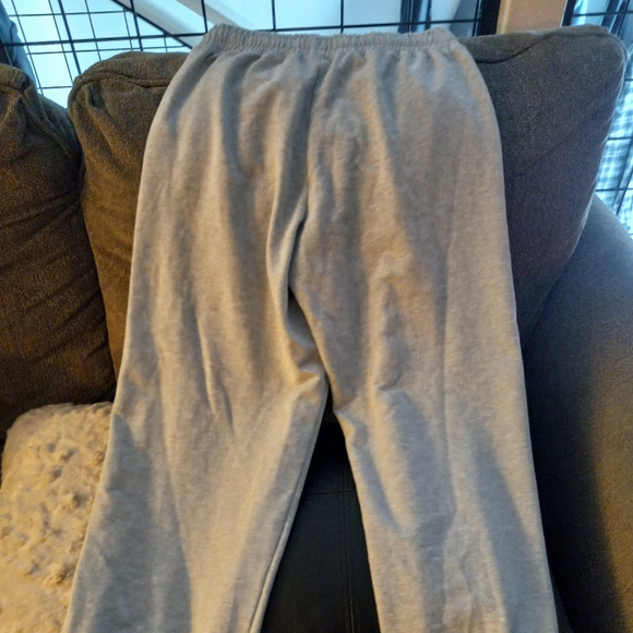 The North Face Oversized Joggers *Small* - Picture 5 of 11